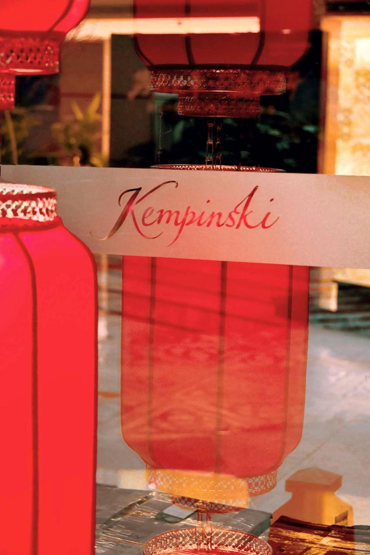 Kempinski Hotel Чунцин Экстерьер фото